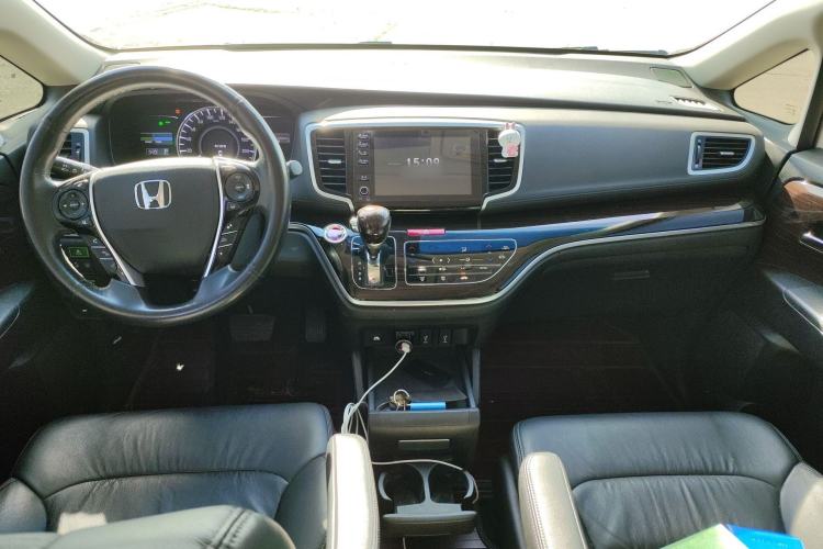 Used Honda Odyssey 2019 2.0L Rui·Smart Edition Center Console