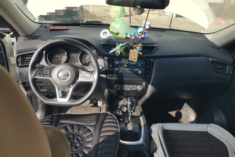 Used Nissan X-Trail 2019 2.0L CVT Smart Connect Comfort Edition 2WD Interior 2