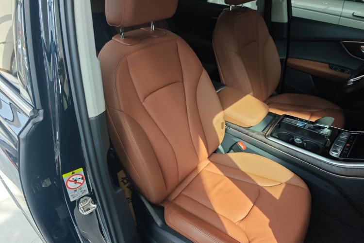 Used Audi Q7 2020 55 TFSI quattro S line sports model Right Front Seat