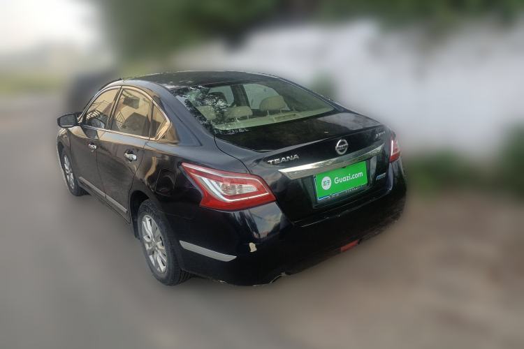 Used Nissan Teana 2015 2.0L XE-Sporty Champions League Sports Edition
