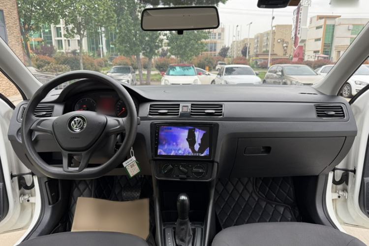 Used Volkswagen Santana 2019 1.5L Automatic Fashion Edition China VI Interior 3