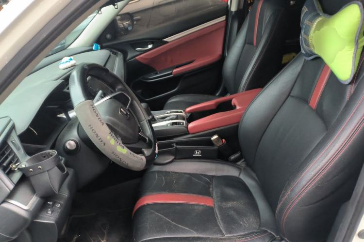 Used Honda Civic 2016 180TURBO CVT Comfort Version
