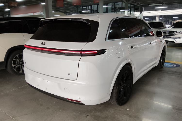 Used Li Auto L7 2023 Pro Model

