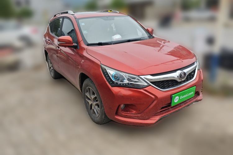 Used BYD Song 2017 Gaishi Upgrade Edition 1.5TI Manual Elite Model

