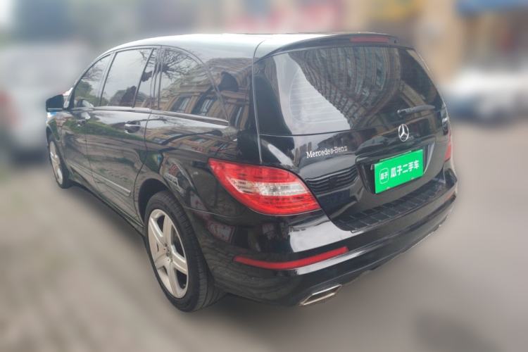 Used Mercedes-Benz R-Class 2014 R 320 4MATIC Business Model Rear Left 45 Deg