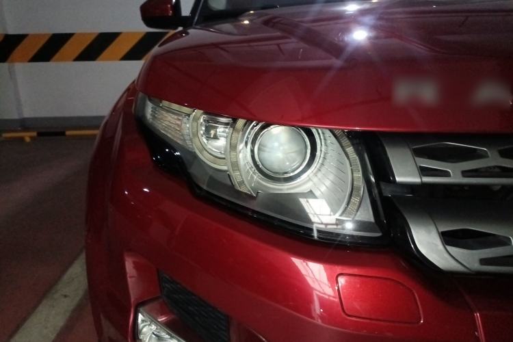 Used Land Rover Range Evoque 2014 2.0T 5-Door Luxury Edition Right Front Headlight