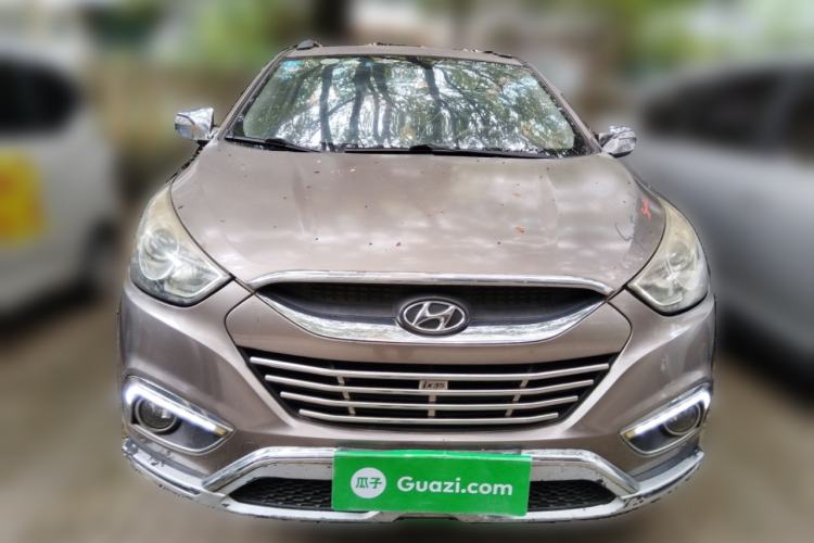 Used Hyundai ix35 2010 2.0L Manual Two-Wheel Drive New Edition GL
