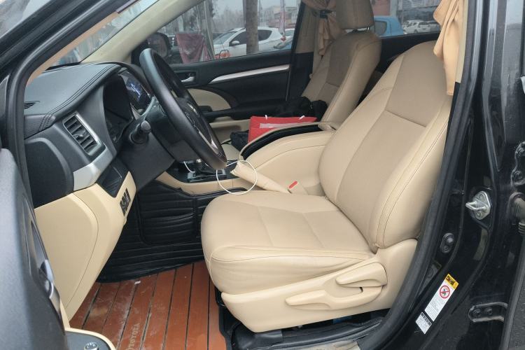 Used Toyota Highlander 2015 2.0T Two-Wheel Drive Elite Edition 7 Seats
