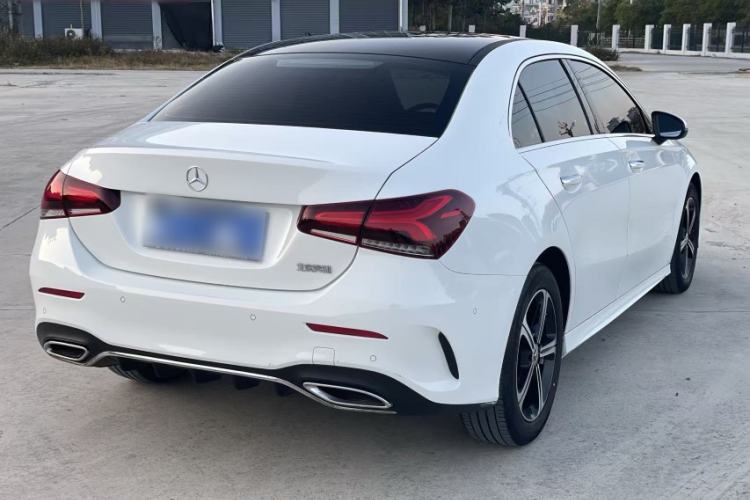 Used Mercedes-Benz A-Class 2022 Second Facelift A 200 L Sport Sedan Fashion Version
