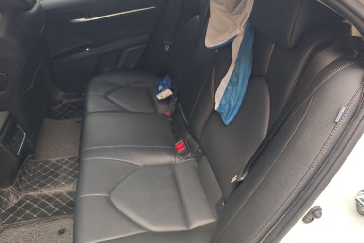 Used Toyota Camry 2021 2.0G Luxury Edition
