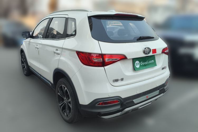 Used FAW Senya R7 2017 1.6L Automatic Smart Version
