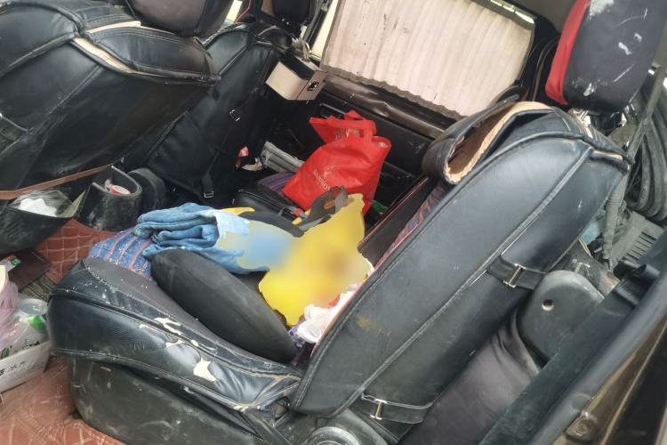 Used Dongfeng Fengon 330 2016 1.2L Manual Base Version DK12-07 Left Rear Seat