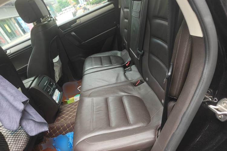 Used Volkswagen Touareg 2017 3.0 TSI Touareg Model Left Rear Seat