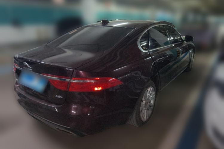 Used Jaguar XFL 2018 XFL 2.0T 250 PS Luxury Edition
