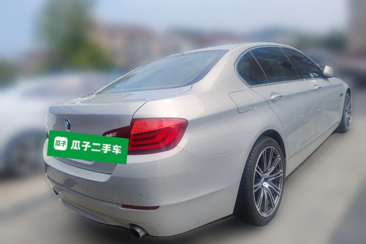 Used BMW 5 Series 2011 535Li Leading Model
