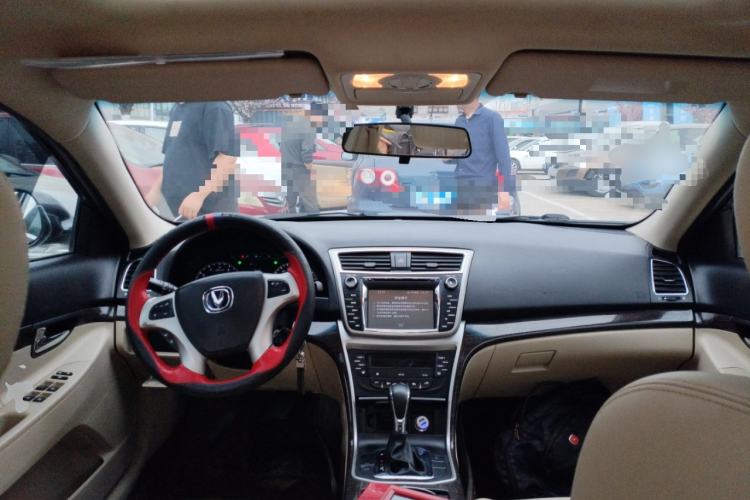 Used CHANGAN Raeton 2014 1.8T Automatic Elite Anniversary Edition China IV Standard
