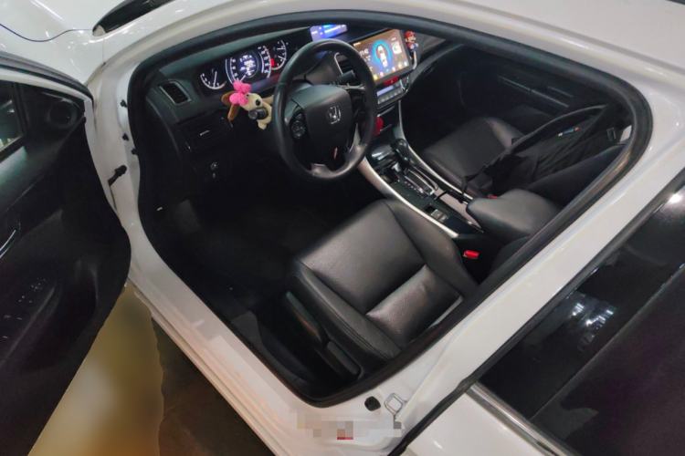 Used Honda Accord 2016 2.0L Elite Edition Driver Seat