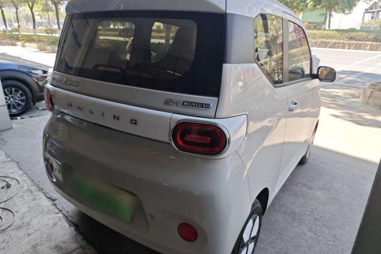 Used Wuling Hongguang MINIEV 2024 3rd Generation 215km Advanced Version