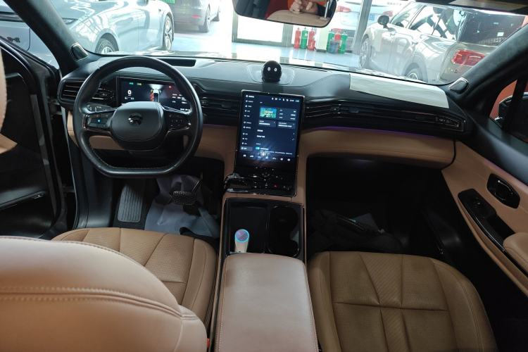 Used Nio ES8 2020 415 km Signature Edition 6-Seater Version