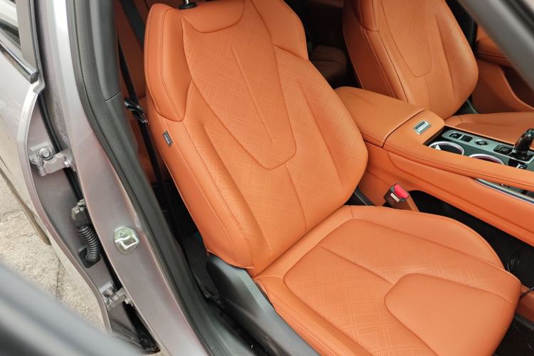 Used Geely Auto Emgrand X7 Sport 2026 Model 1.5TD Beloved
