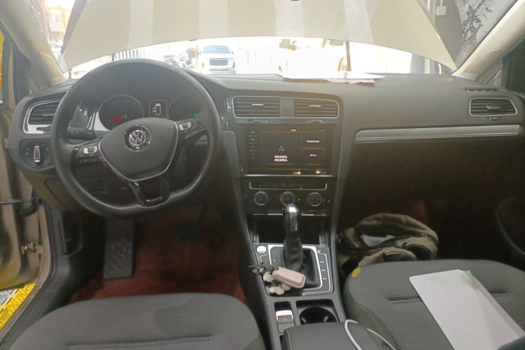 Used Volkswagen Golf 2020 Zhiai Edition 280TSI DSG Comfort Model
