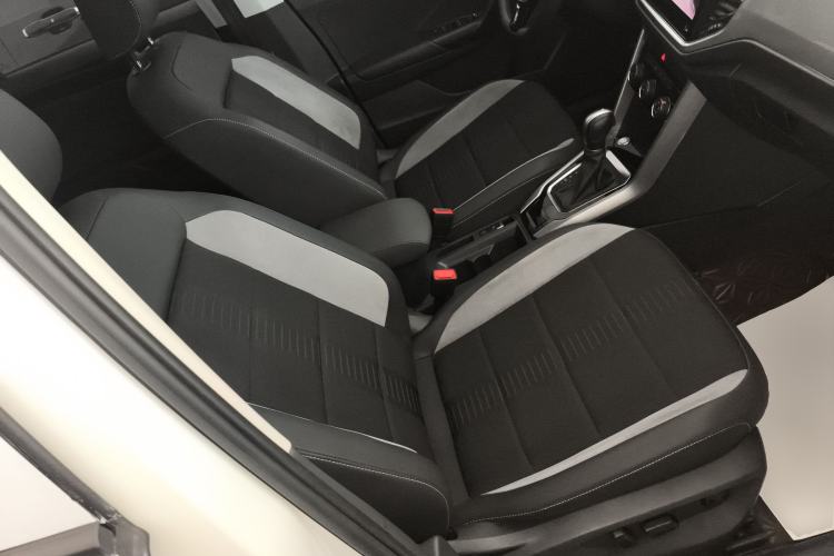 Used Volkswagen T-ROC 2022 280TSI DSG Two-Wheel Drive Elite PLUS Right Front Seat