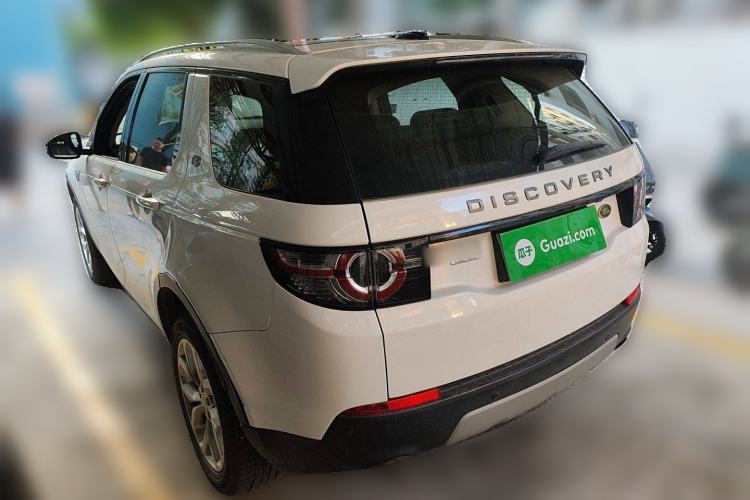 Used Land Rover Discovery Sport 2016 2.0T HSE Rear Left 45 Deg