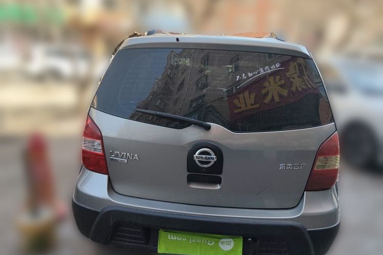Used Nissan Livina 2010 Jingrui Edition 1.6L Manual Standard Model Rear
