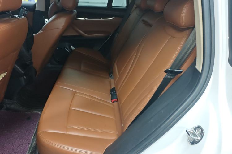 Used Hanteng X7 2016 1.5T Manual Luxury Version Left Rear Seat