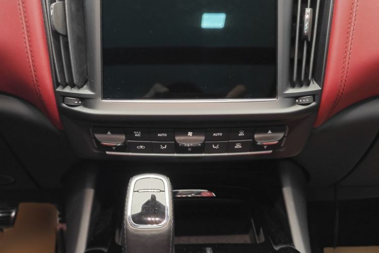 Used Maserati Levante 2022 2.0T GT Sharp Edition
