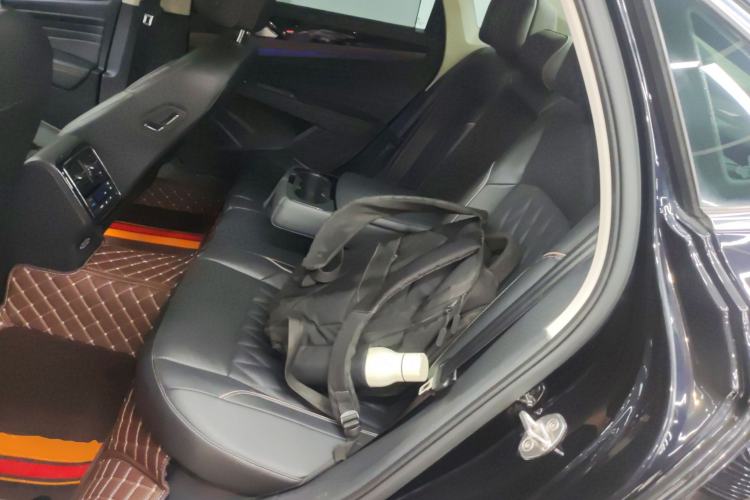 Used Volkswagen Passat 2019 330TSI Luxury Edition China VI Standard