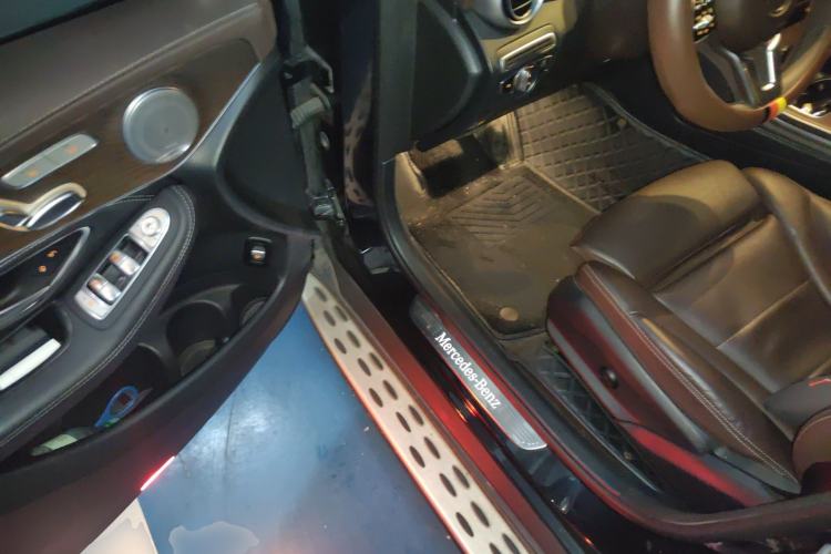 Used Mercedes-Benz GLC 2020 Facelift GLC 260 L 4MATIC Luxury Edition Driver Seat