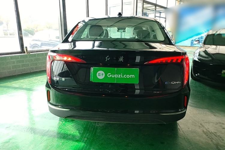 Used Hongqi E-QM5 2022 431 km Charge & Enjoy Edition
