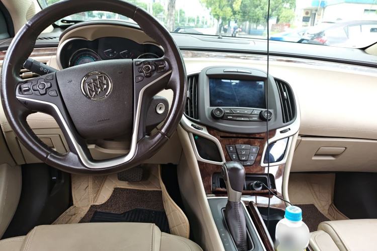 Used Buick LaCrosse 2013 2.4L SIDI Leading Comfort Version
