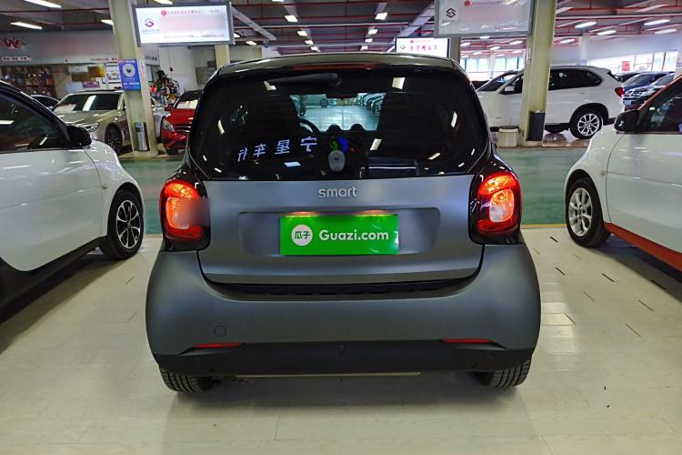 Used smart fortwo 2019 0.9T 66kW Hardtop Wind Power Edition China VI