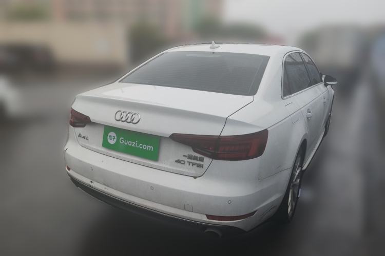 Used Audi A4L 2018 30th Anniversary Edition 40 TFSI Trendy Model Rear Right 45 Deg