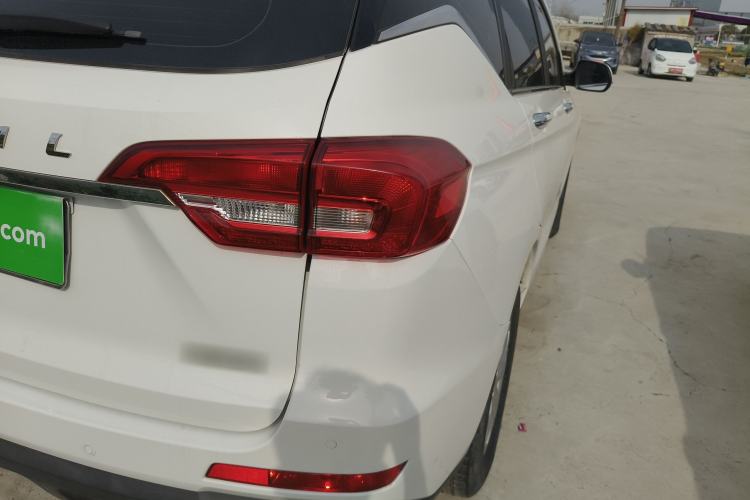 Used Haval M6 2018 Revised Version 1.5T DCT Two-Wheel Drive Urban Style
