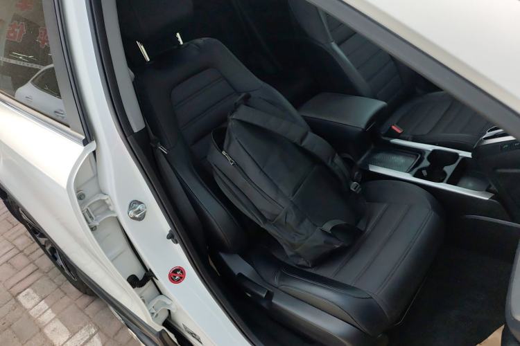 Used Honda CR-V 2021 240TURBO CVT Two-Wheel Drive Urban Edition Right Front Seat