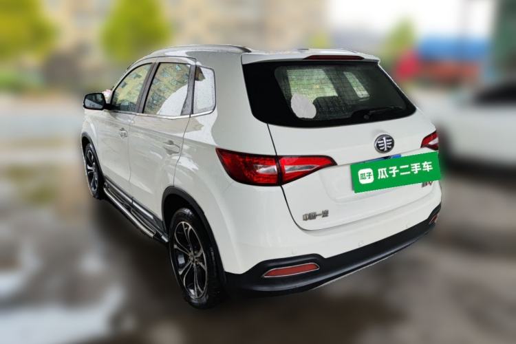 Used FAW Senya R7 2017 1.6L Automatic Smart Version