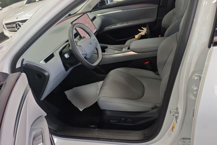 Used XPeng MONA M03 2025 600 with Ultra-Long Range Max Left Front Seat