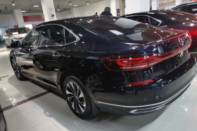 Used Volkswagen Passat 2023 330TSI Elite Edition