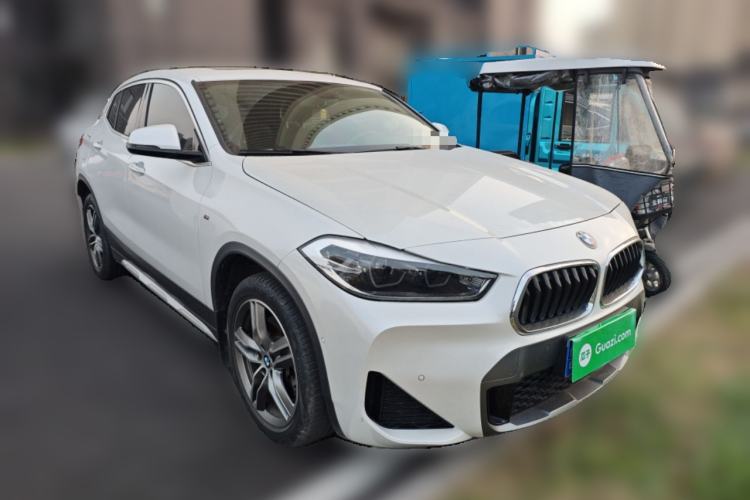 Used BMW X2 2020 sDrive25i Leading Model M Sport Package Front Right 45 Deg