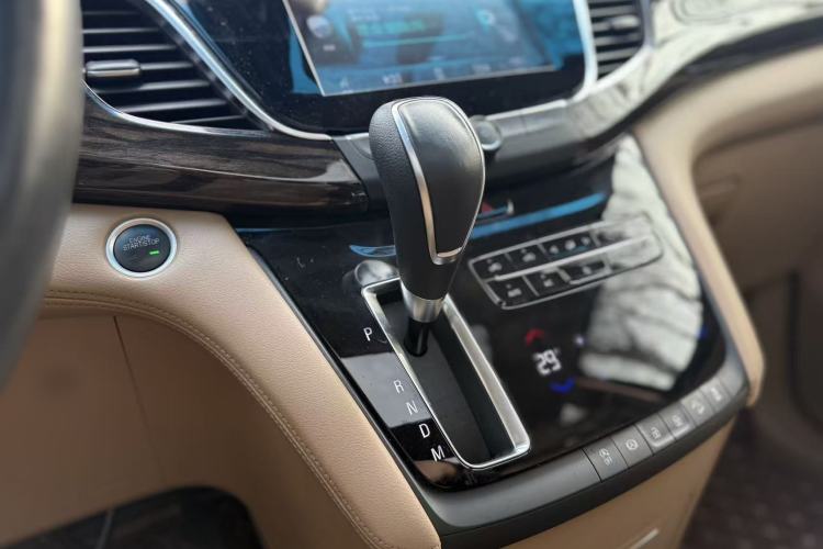 Used Buick GL8 2018 ES 28T Luxury Model China VI Standard