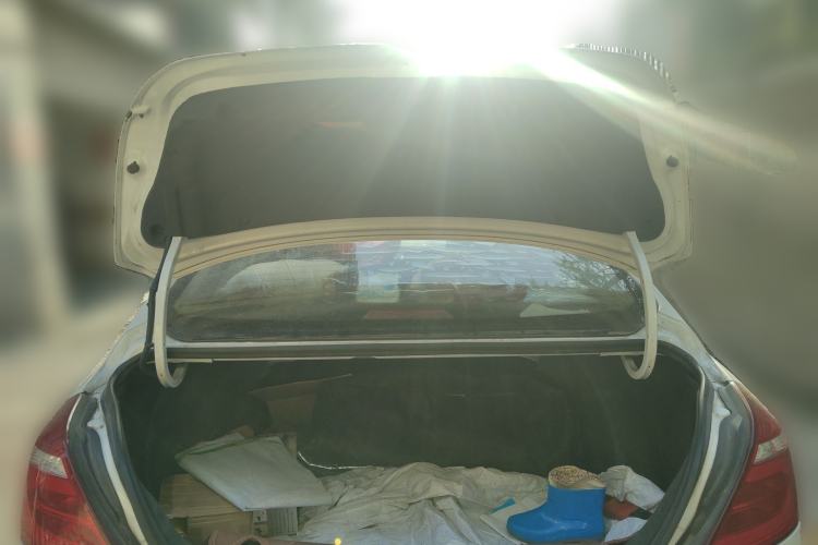 Used Geely Auto Emgrand 2016 Sedan 1.5L CVT Upward Version
