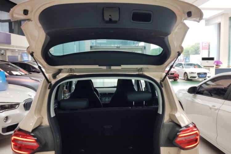 Used Leapmotor T03 2022 YAOJIN Edition Trunk