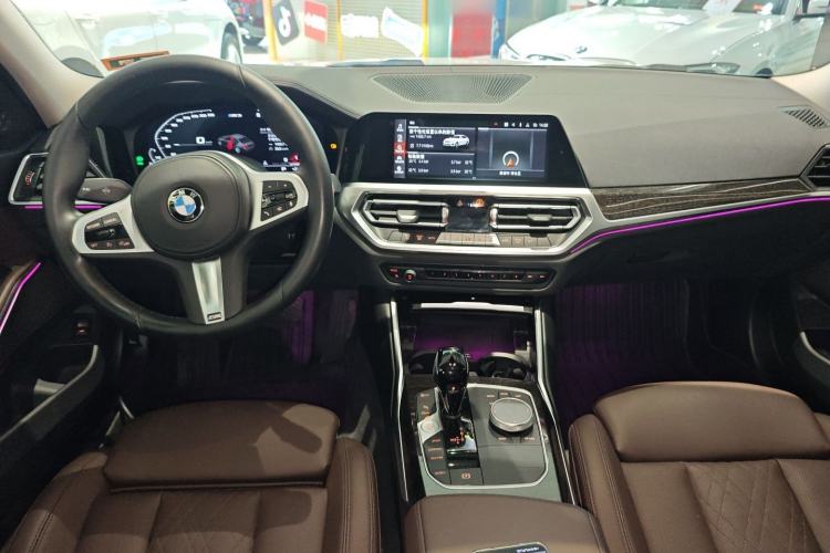 Used BMW 3 Series 2022 Updated 325Li M Sport Package Center Console