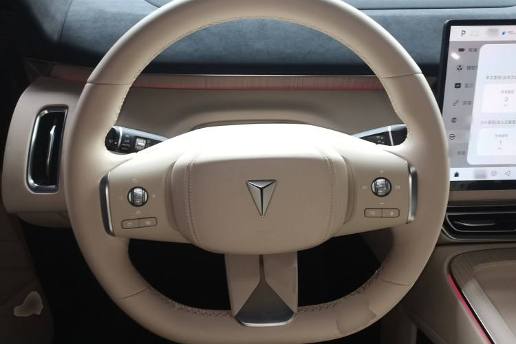 Used Deepal S09 2025 Four-Wheel Drive Ultra+ Custom Edition
