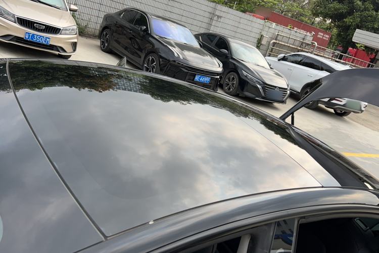 Used Tesla Model 3 2022 Rear-Wheel-Drive Version
