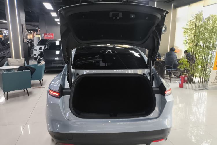 Used Nio ET5 2024 75 kWh