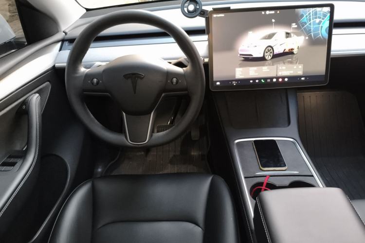 Used Tesla Model Y 2023 Rear-Wheel-Drive Version